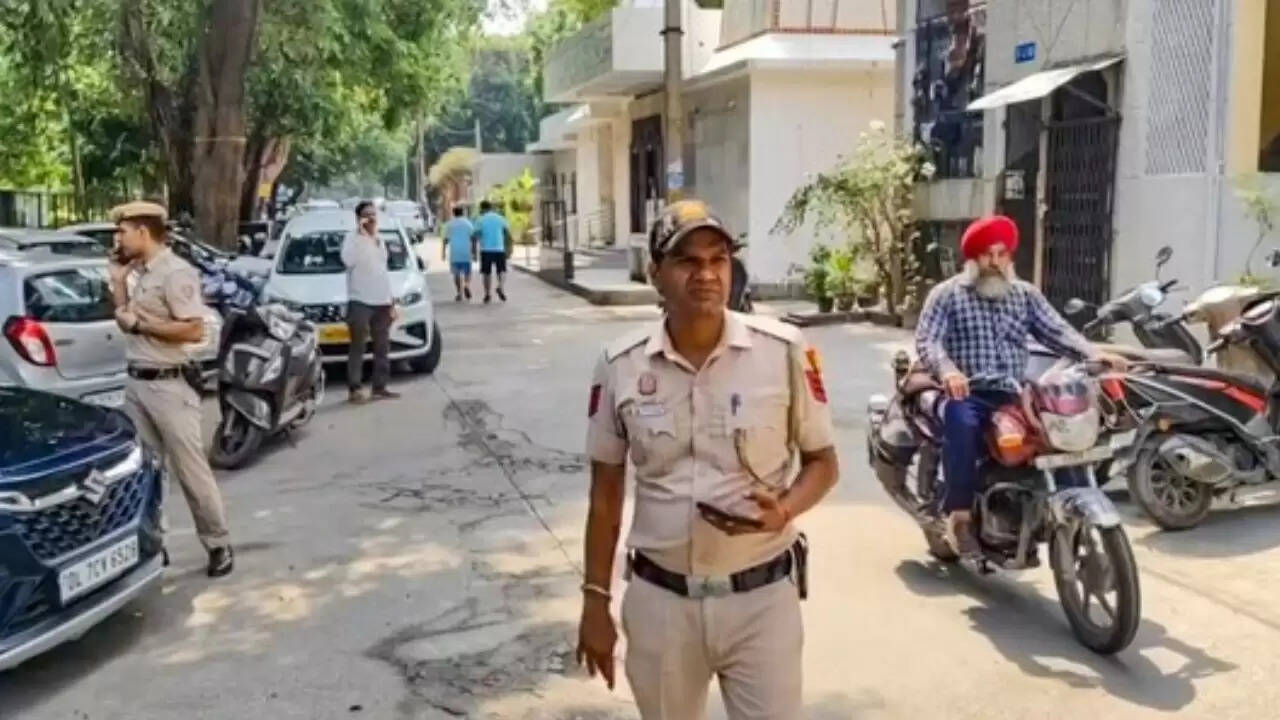 बिहार में पति की हत्या के मामले में महिला और उसके सहयोगियों की गिरफ्तारी