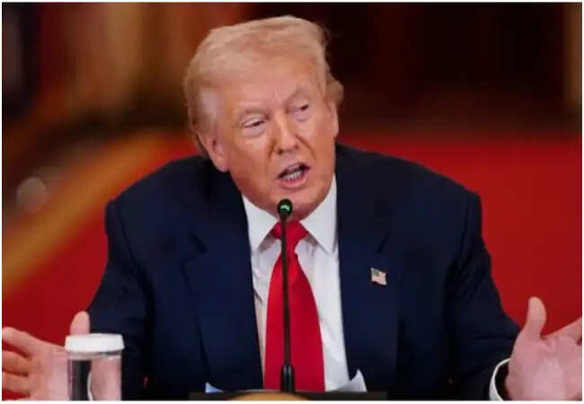 डोनाल्ड ट्रंप की ईरान को चेतावनी: समझौता न होने पर गंभीर परिणाम