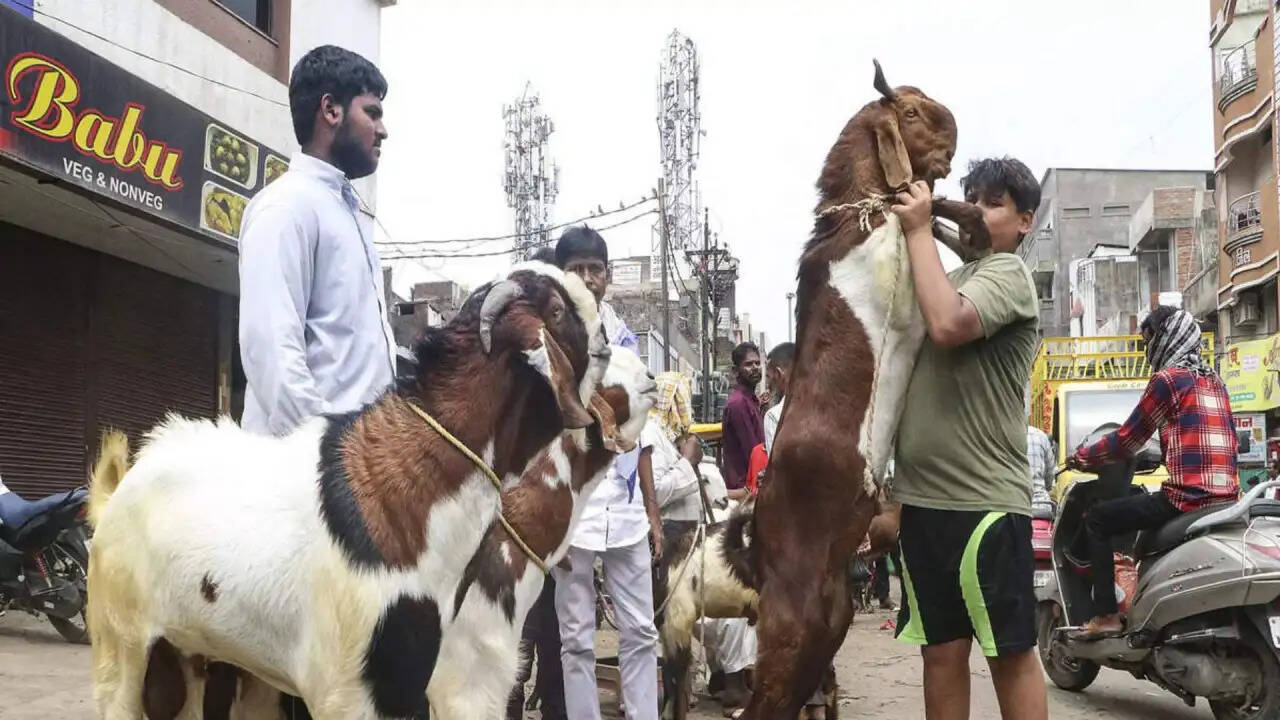 पश्चिम बंगाल में बकरीद की छुट्टियों में बदलाव