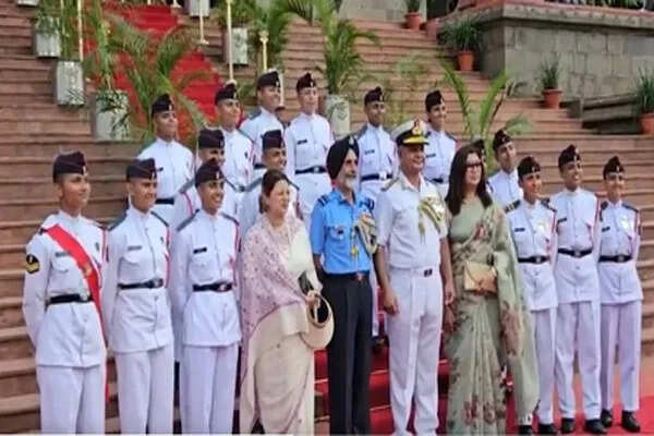 एनडीए में 17 महिला कैडेट्स का ऐतिहासिक स्नातक समारोह