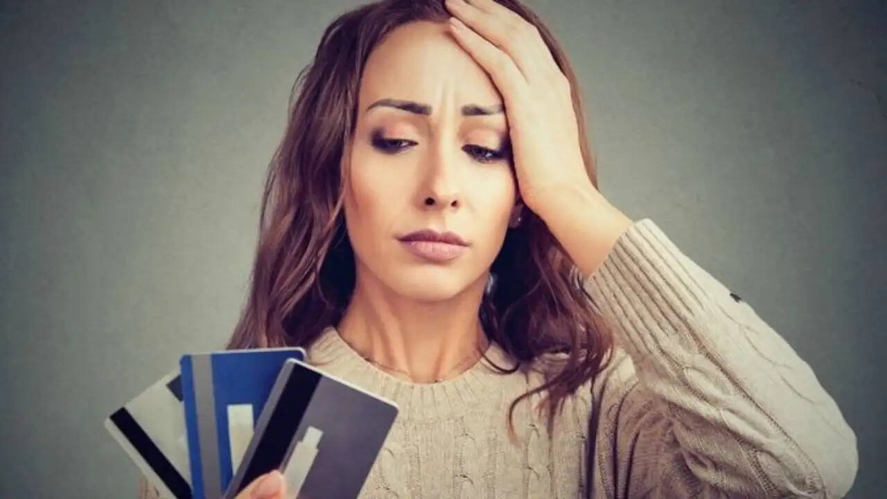 क्रेडिट कार्ड चोरी होने पर तुरंत क्या करें: 5 महत्वपूर्ण कदम
