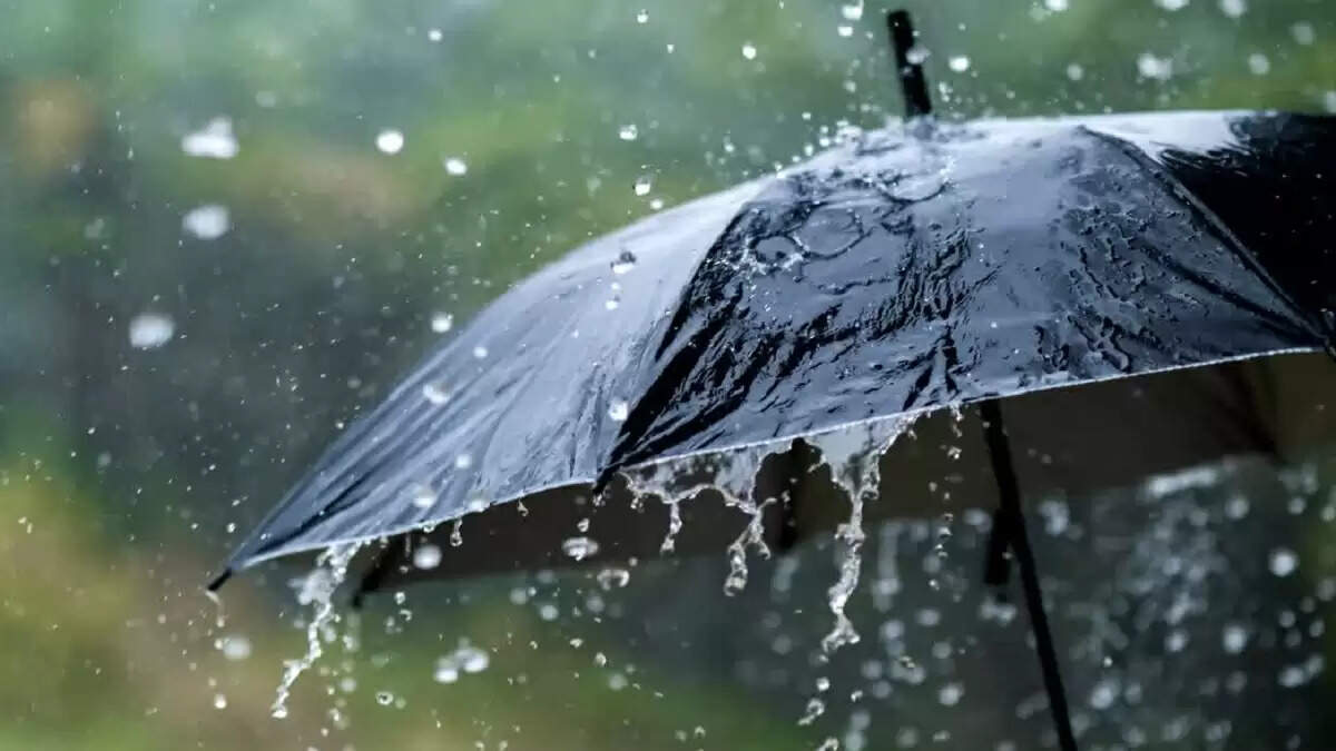 गाजियाबाद में बारिश से मिली गर्मी से राहत, अगले दो दिनों का मौसम