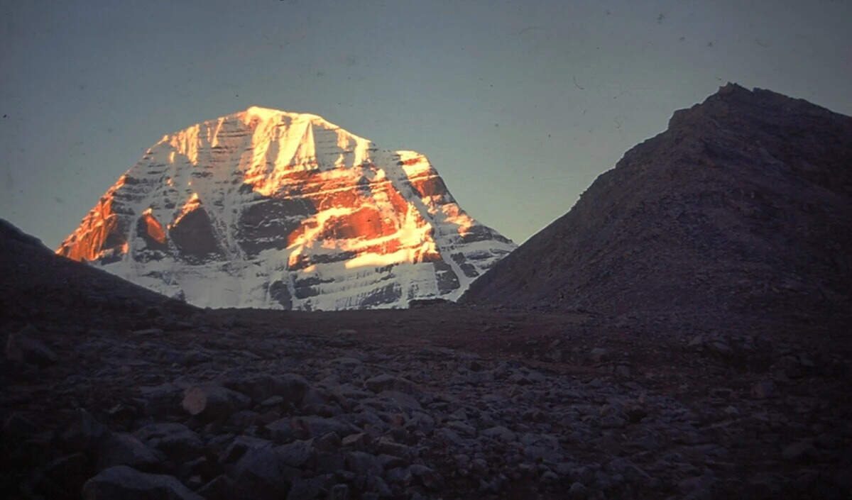 नाथुला पास से कैलाश मानसरोवर यात्रा की शुरुआत: जानें रूट और तैयारी