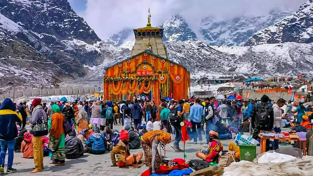 चारधाम यात्रा 2025: श्रद्धालुओं की संख्या में अभूतपूर्व वृद्धि