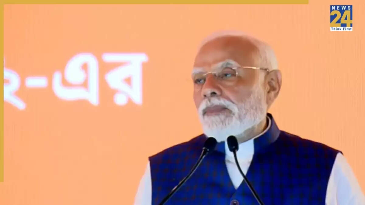कोलकाता में मेट्रो विस्तार का उद्घाटन, पीएम मोदी ने की नई सेवाओं की शुरुआत