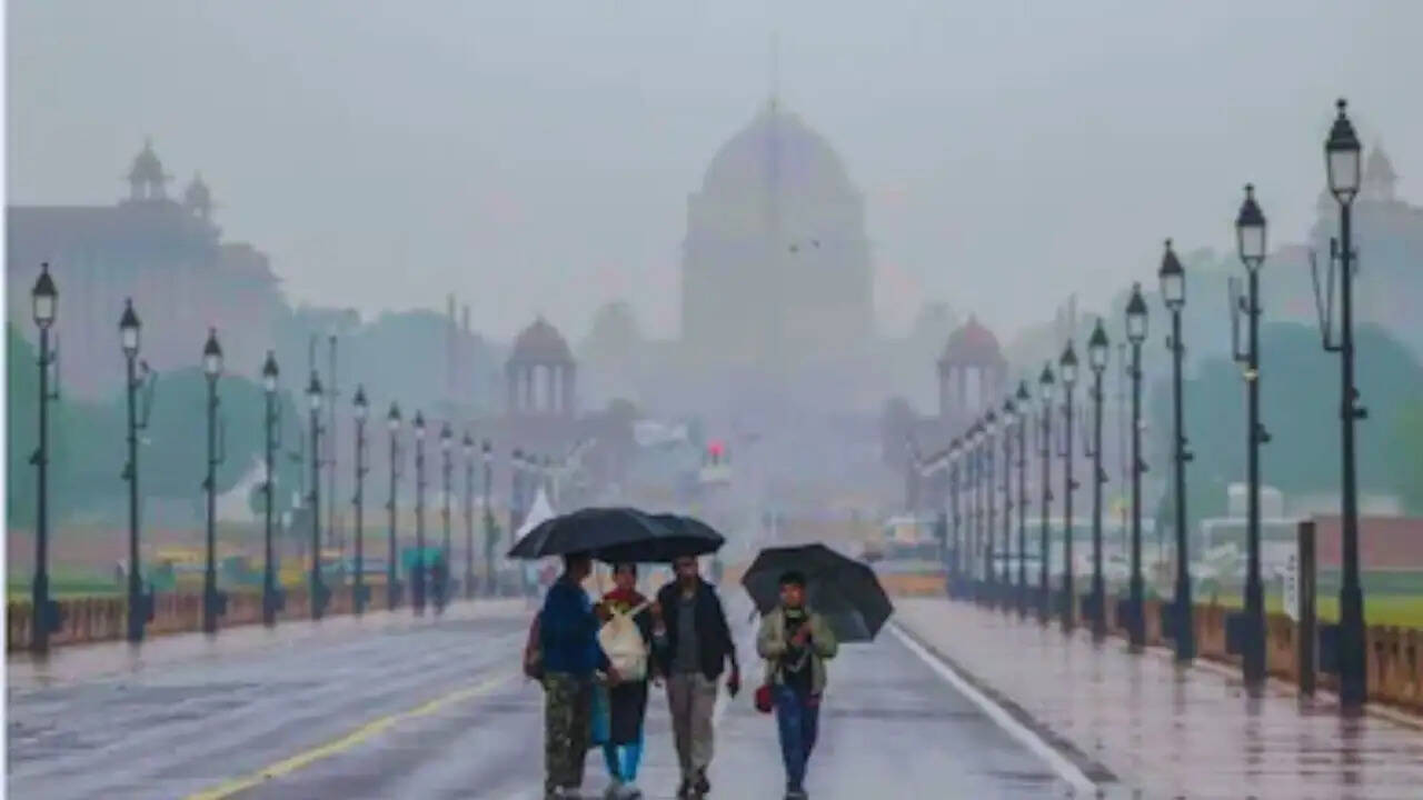 भारत में मौसम का मिजाज: बारिश और आंधी का अलर्ट, जानें किस क्षेत्र में क्या होगा