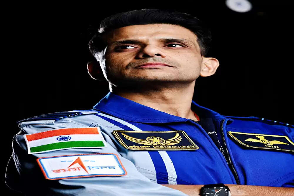 भारत का अंतरिक्ष मिशन: शुभांशु शुक्ला ने एक्सिओम-4 के लिए उड़ान भरी