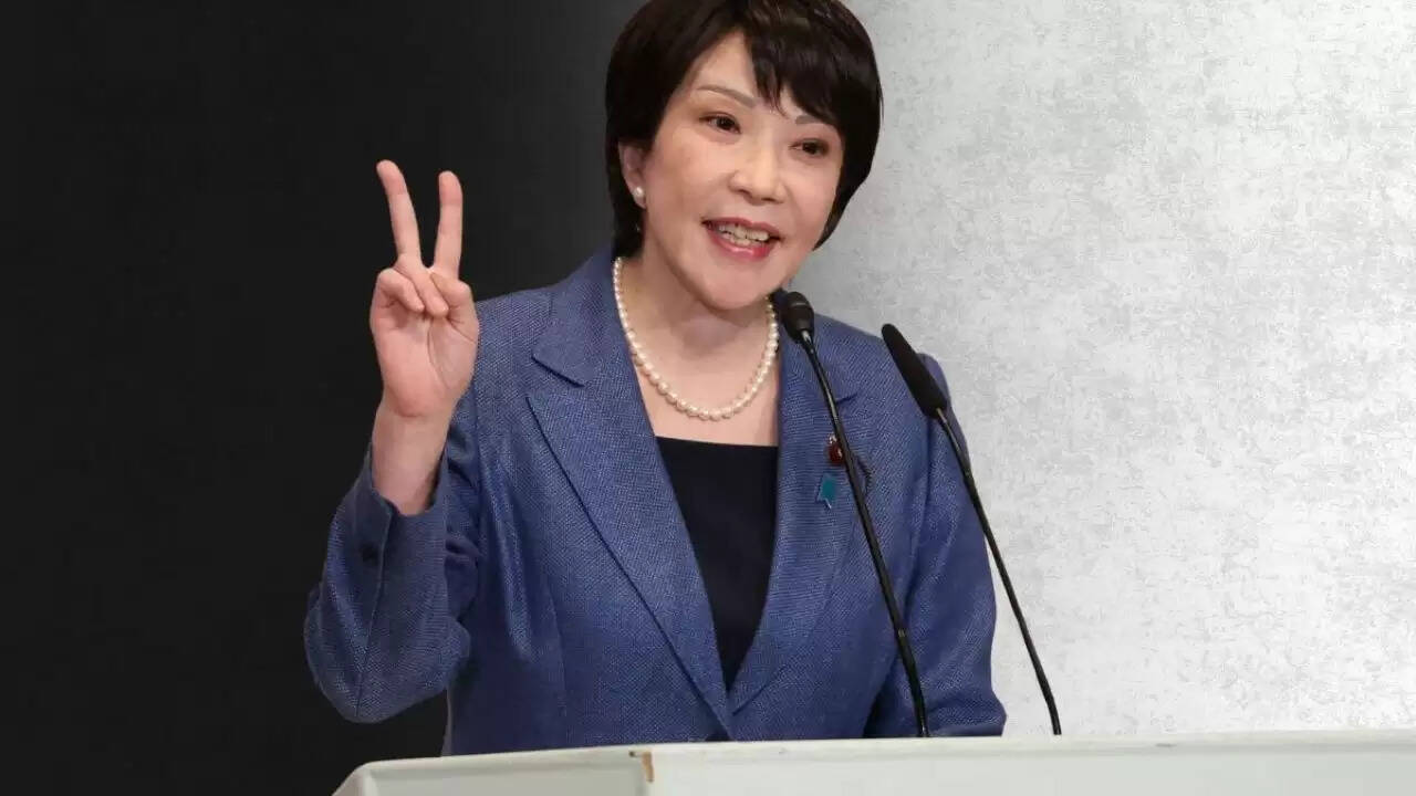 जापान की नई प्रधानमंत्री साने ताकाइची का वेतन कटौती का ऐतिहासिक कदम