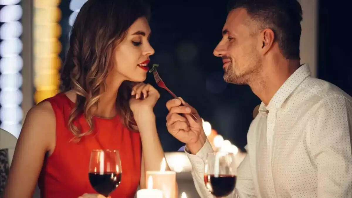 डेटिंग के शुरुआती चरण में इन 3 गलतियों से बचें