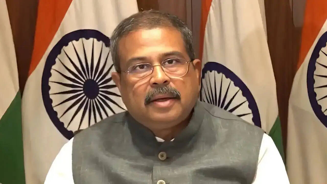 NEET-UG पेपर लीक पर केंद्रीय मंत्री का बड़ा ऐलान: छात्रों को मिलेगा परीक्षा शहर चुनने का मौका
