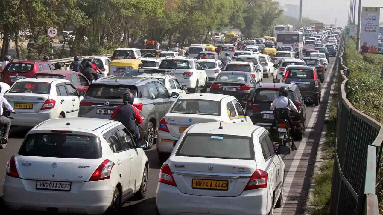 बेंगलुरु के ट्रैफिक पर वायरल पोस्ट ने छेड़ी नई बहस