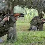 जम्मू-कश्मीर में सुरक्षा बलों का हाई अलर्ट, आतंकवादियों की गतिविधियों पर नजर