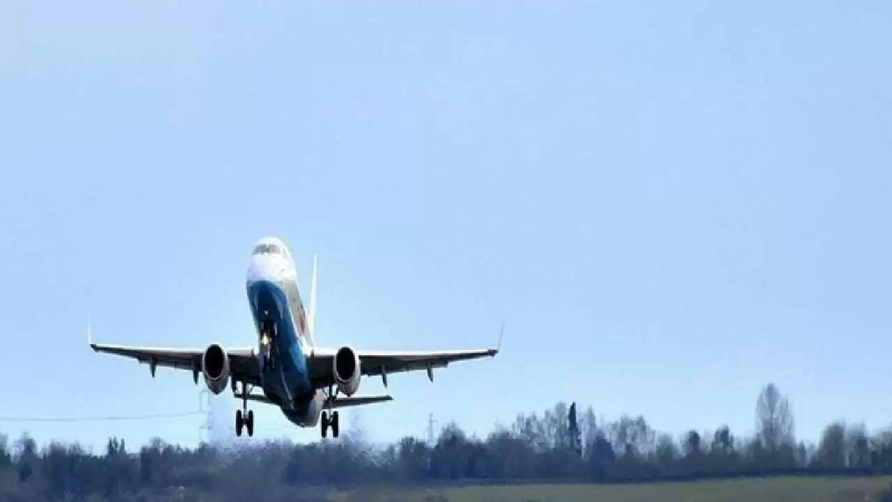 पाकिस्तान का हवाई क्षेत्र बंद: भारत के कदम से हुआ बड़ा आर्थिक नुकसान