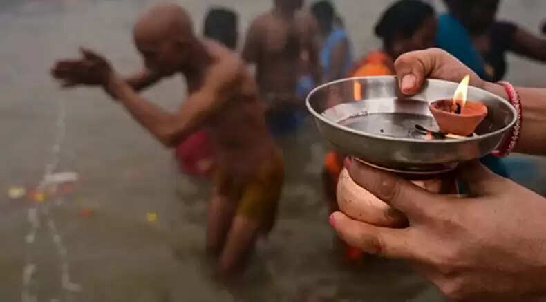 वैशाख अमावस्या: जानें इस रात से जुड़ी महत्वपूर्ण बातें