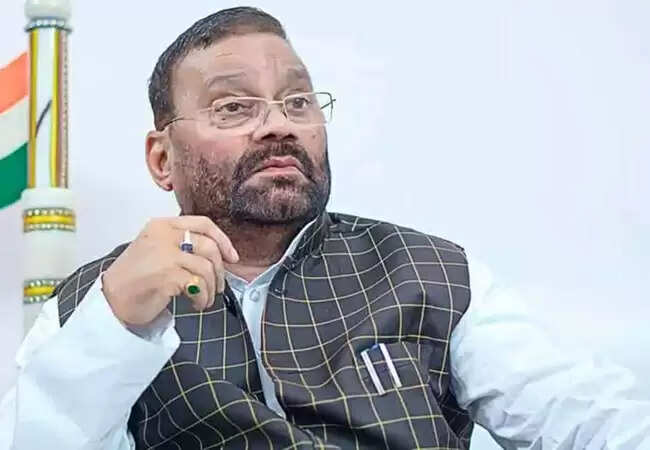 स्वामी प्रसाद मौर्य का कांवड़ियों पर विवादास्पद बयान