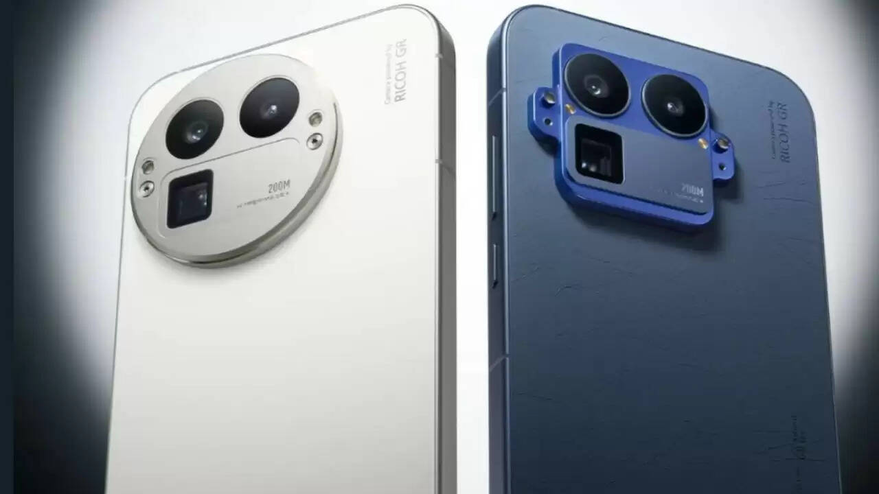 Realme GT 8 Pro: भारत में लॉन्च, जानें कीमत और फीचर्स