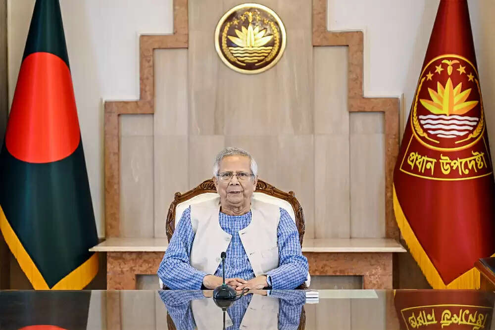 बांग्लादेश ने भारत में वीजा सेवाएं बंद की, सुरक्षा चिंताओं के चलते तनाव बढ़ा