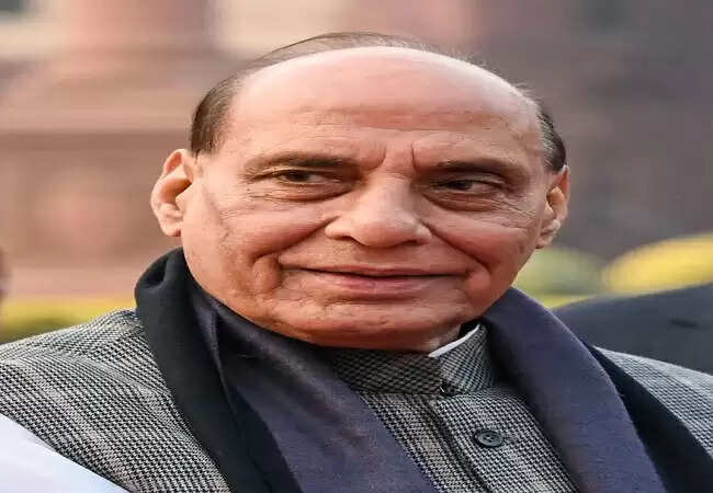 रक्षा मंत्री ने पूर्व सैनिकों के लिए वित्तीय सहायता में वृद्धि की घोषणा की