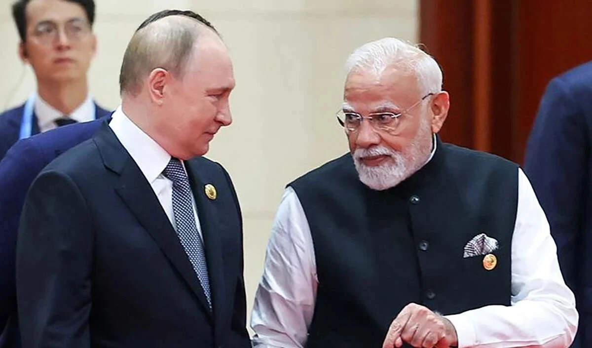 पुतिन का अमेरिका और यूरोप पर बड़ा आरोप: युद्ध को भड़काने का प्रयास