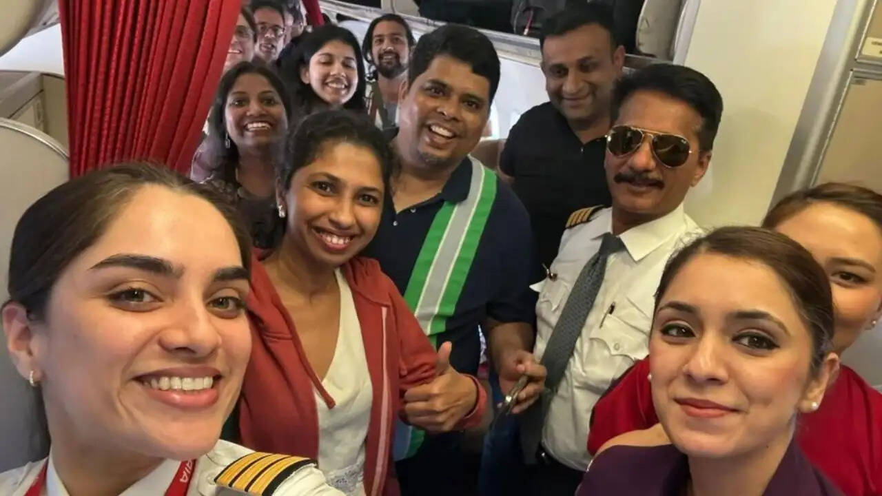 दुबई से भारतीयों की पहली राहत उड़ान: एयर इंडिया ने लाए 149 यात्री