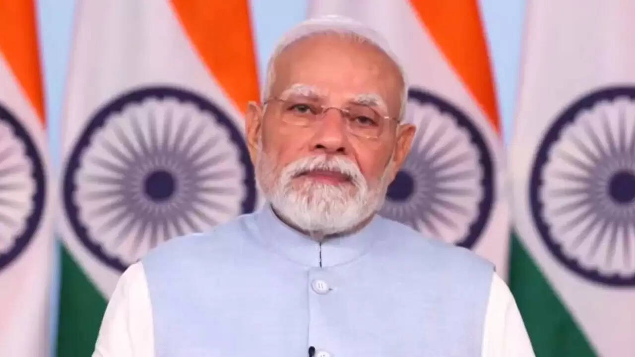 PM मोदी ने GST बचत उत्सव की घोषणा की: जानें इसके पीछे की खास बातें