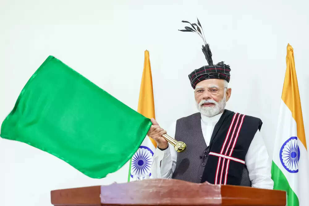 मिजोरम को भारतीय रेल नेटवर्क से जोड़ने वाली नई रेल लाइन का उद्घाटन