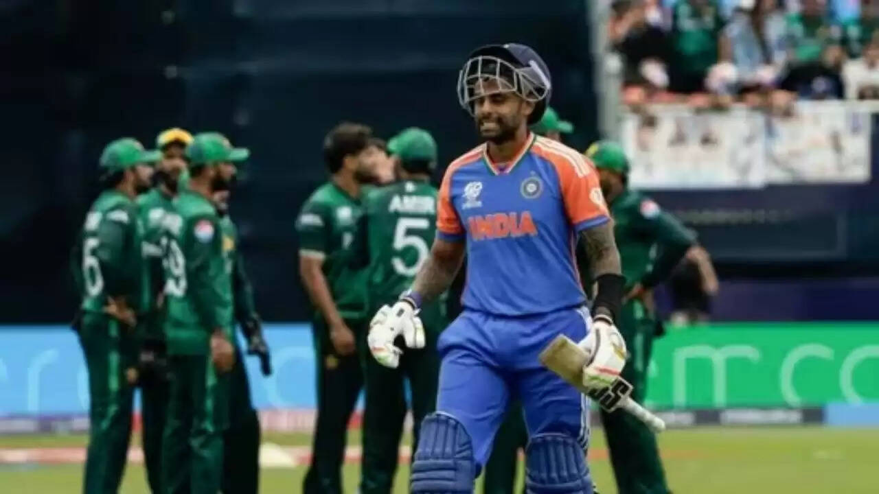 एशिया कप 2025: क्रिकेट फैंस का गुस्सा, BCCI से बहिष्कार की मांग