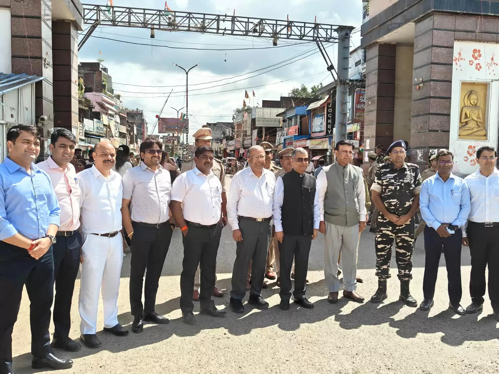 दिल्ली कस्टम अधिकारियों ने सोनौली बॉर्डर का निरीक्षण किया