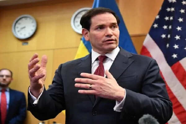 अमेरिका की वेनेजुएला के लिए नई रणनीति: तीन चरणों में बदलाव