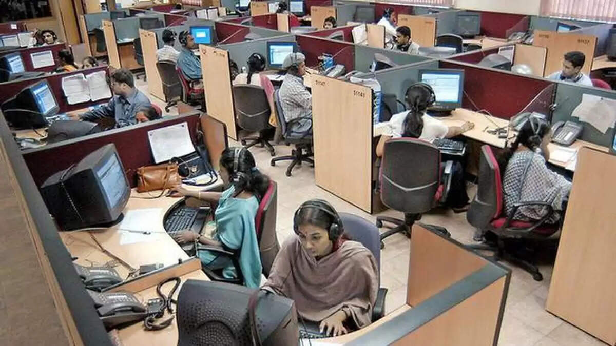 भारत के सर्विस सेक्टर में तेजी, नई नौकरियों की भरमार