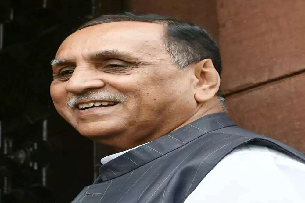 गुजरात के पूर्व मुख्यमंत्री विजय रूपाणी विमान दुर्घटना में निधन