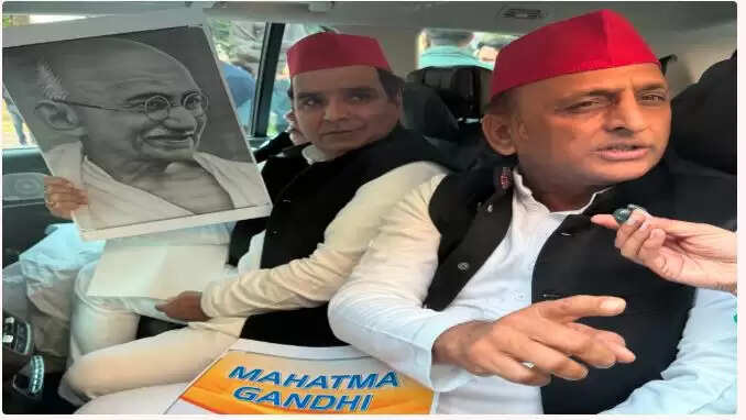 अखिलेश यादव ने मनरेगा नाम परिवर्तन पर जताई नाराजगी