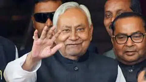 क्या नीतीश कुमार को राज्यसभा भेजने की तैयारी कर रही है भाजपा?