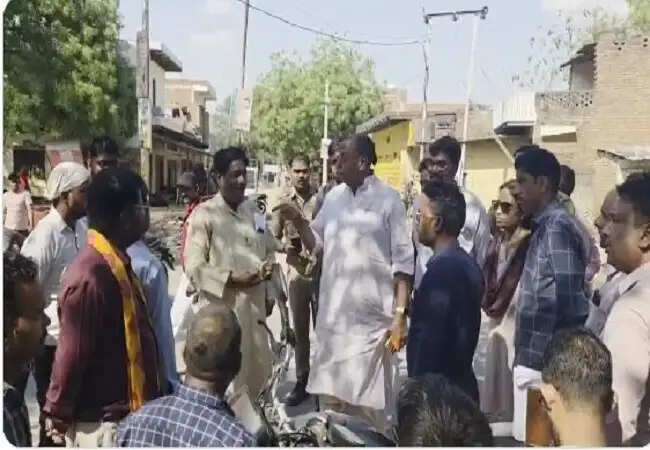 मिर्जापुर विधायक की जल जीवन मिशन पर नाराजगी, कार्रवाई की दी चेतावनी