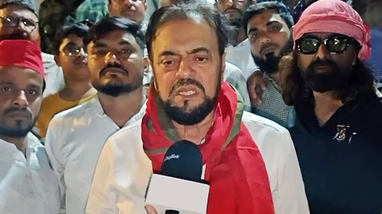 अबू आजमी का विवादास्पद बयान: मुसलमानों के लिए बढ़ते खतरे की चेतावनी