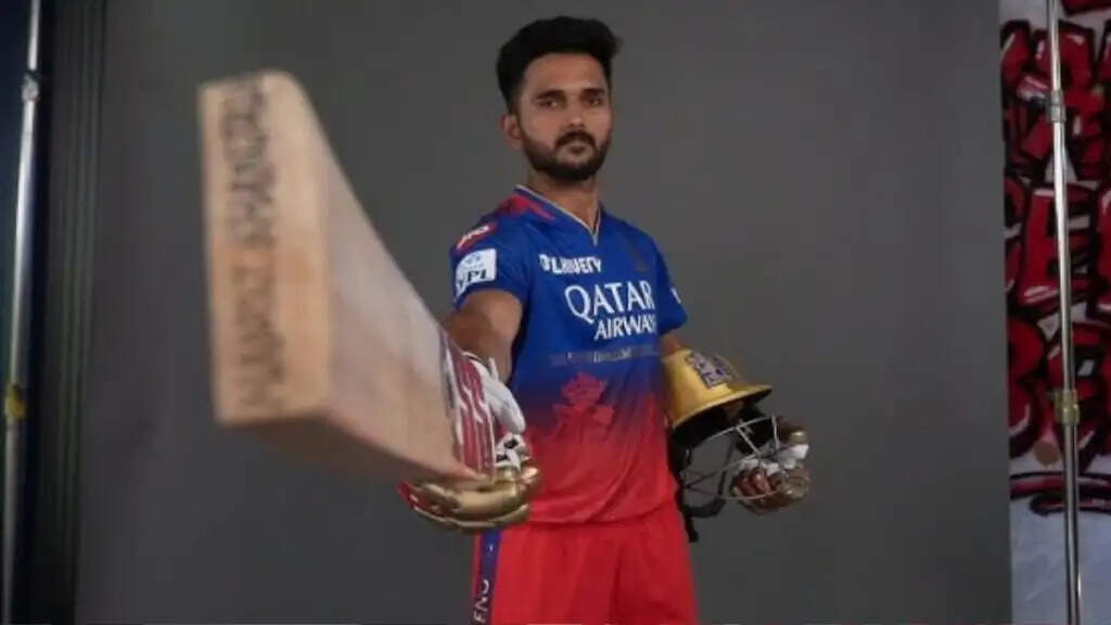 विराट कोहली का IPL 2025 में डेब्यू, आरसीबी की उम्मीदें बढ़ीं