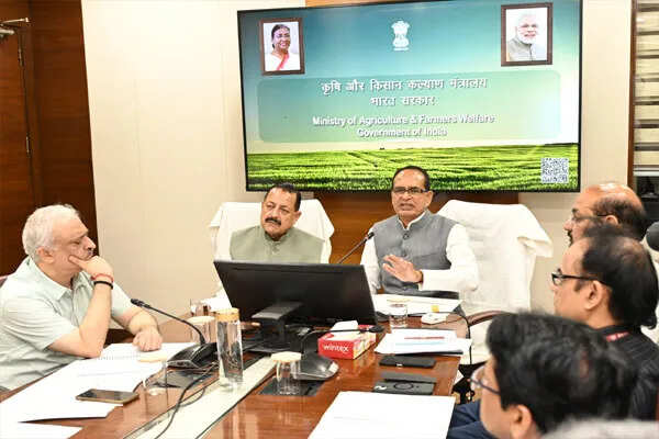 केंद्र सरकार ने जम्मू-कश्मीर के किसानों को पीएम-किसान की 21वीं किस्त जारी की