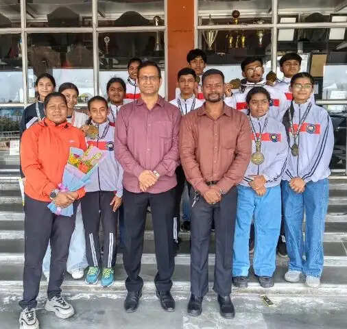 मौत से लड़ता रहा नवजात, मेडिकल कॉलेज रायगढ़ के डॉक्टरों ने बचाई जिंदगी