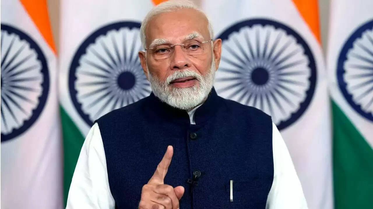 प्रधानमंत्री मोदी का बेंगलुरु दौरा: नई परिवहन परियोजनाओं का उद्घाटन
