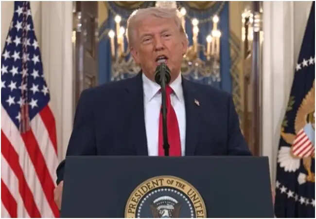 डोनाल्ड ट्रंप की ईरान को चेतावनी: बिजली संयंत्रों पर हमले की धमकी