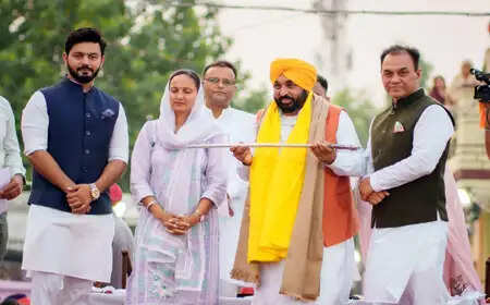पंजाब के मुख्यमंत्री ने पारंपरिक पार्टियों पर लगाया लूट का आरोप