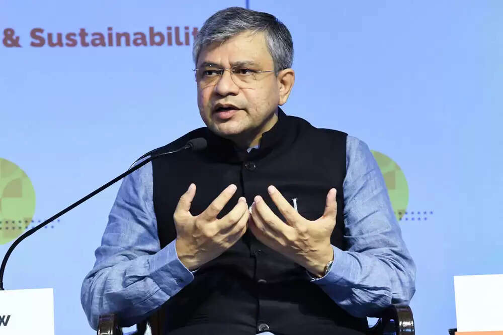 भारत में डेटा और डिजिटल इंफ्रास्ट्रक्चर का भविष्य: केंद्रीय मंत्री का दृष्टिकोण
