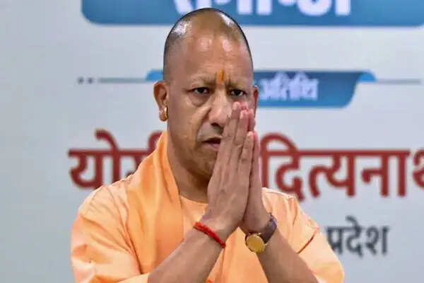 योगी आदित्यनाथ: उत्तर प्रदेश के सबसे लंबे समय तक मुख्यमंत्री रहने वाले नेता