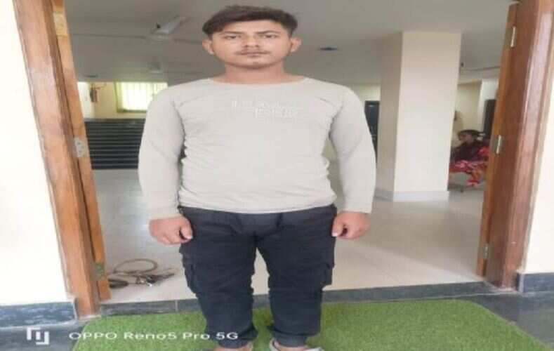 महिला हत्या के मामले में चार लोग गिरफ्तार