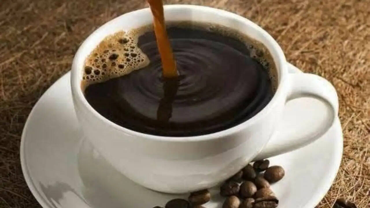 चीन में कॉफी के साथ वर्जिन बॉय एग्स की अनोखी परंपरा