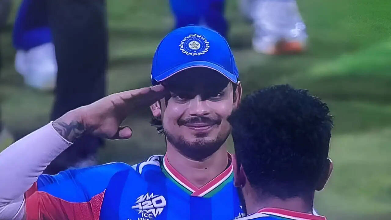 IND vs ENG: बुमराह की गेंदबाजी ने दिलाई फाइनल में एंट्री, इशान का सैल्यूट हुआ वायरल