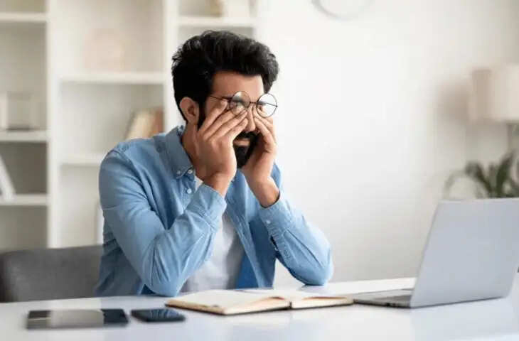 अहंकार: मानसिक स्वास्थ्य पर इसके प्रभाव और समाधान