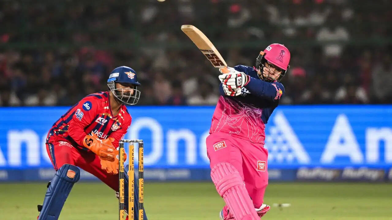 वैभव सूर्यवंशी ने IPL 2026 में बनाया नया रिकॉर्ड, छक्कों की बरसात