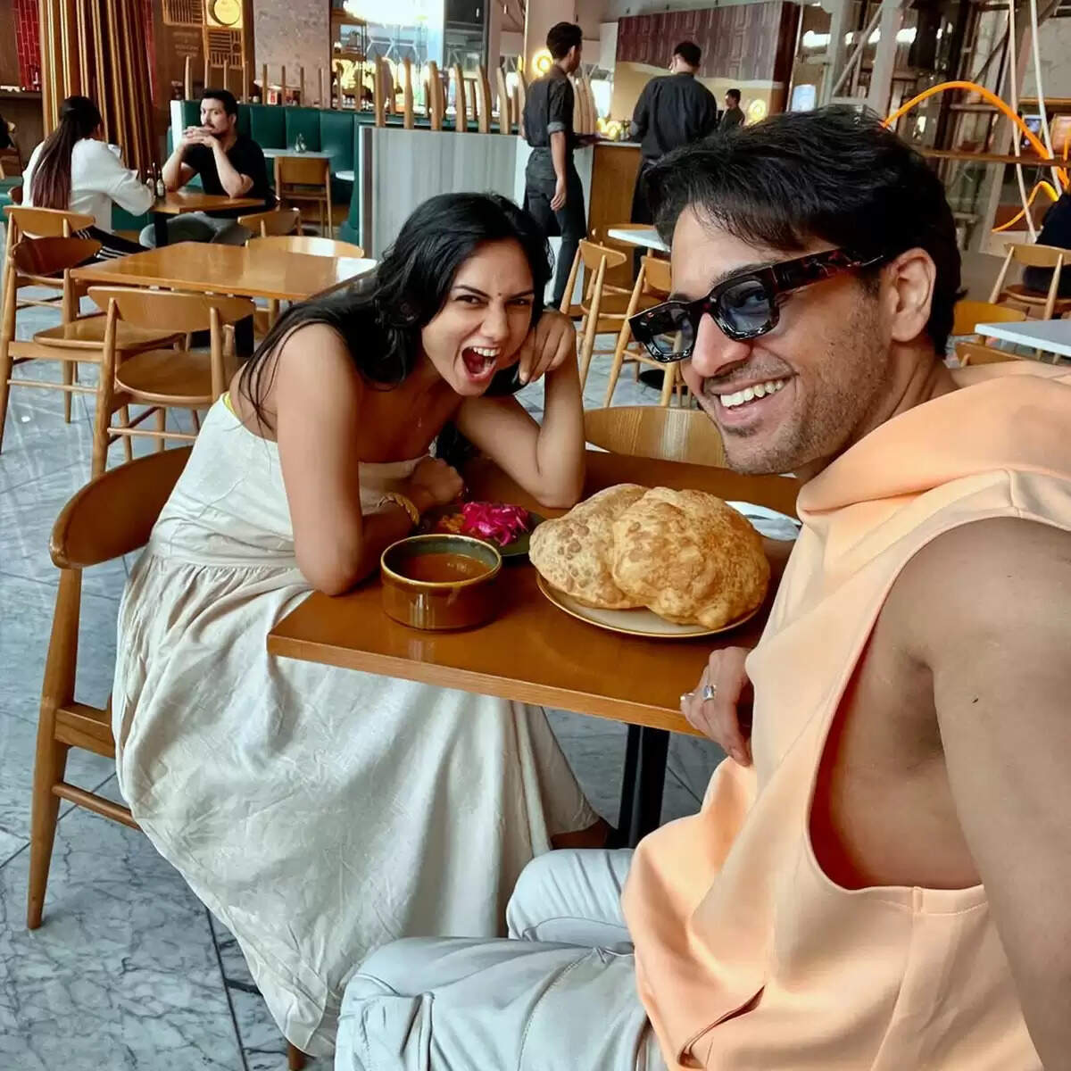 गौरव खन्ना और आकांक्षा चमोला: प्यार की मिसाल और उम्र का फासला