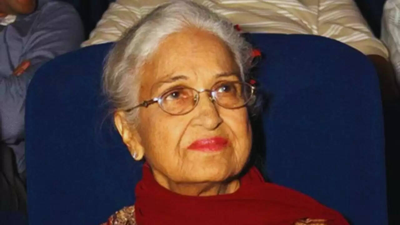 कामिनी कौशल का निधन: भारतीय सिनेमा की दिग्गज अदाकारा का 98 वर्ष की आयु में निधन